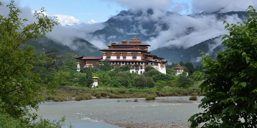 09 Nights / 10 Days Bhutan Tour Package